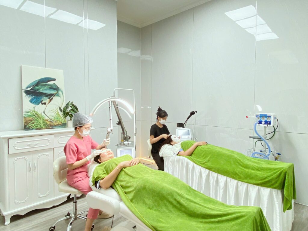 phòng khám uy tín điều trị sẹo, phòng khám uy tín, điều trị sẹo, yếu tố chọn phòng khám, trị sẹo hiệu quả, chăm sóc da