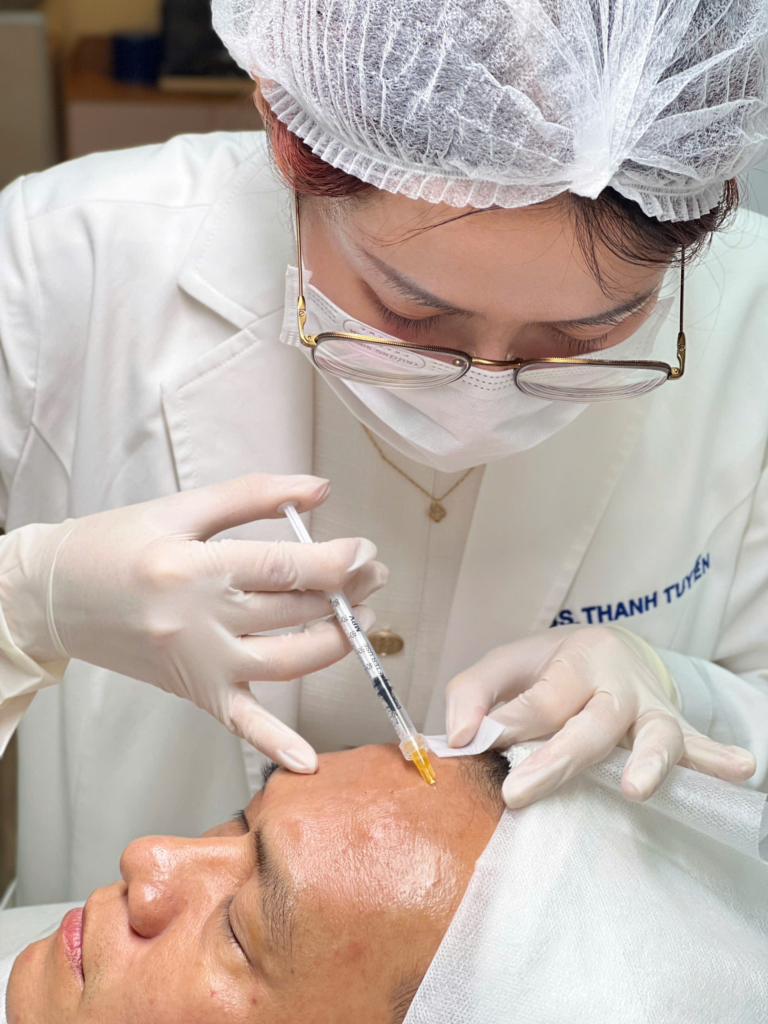 Sử dụng tiêm botox chuyên nghiệp, quy trình botox thon gọn mặt và botox xóa nếp nhăn giúp cải thiện đường nét khuôn mặt hiệu quả.