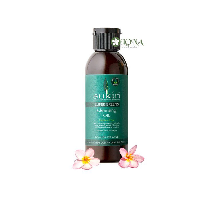 Hình ảnh dầu tẩy trang Sukin Super Greens Cleansing Oil minh họa cách cải thiện da dầu thiếu ẩm qua phương pháp làm sạch nhẹ nhàng, góp phần chăm sóc da dầu thiếu ẩm và giải thích nguyên nhân da dầu thiếu ẩm.