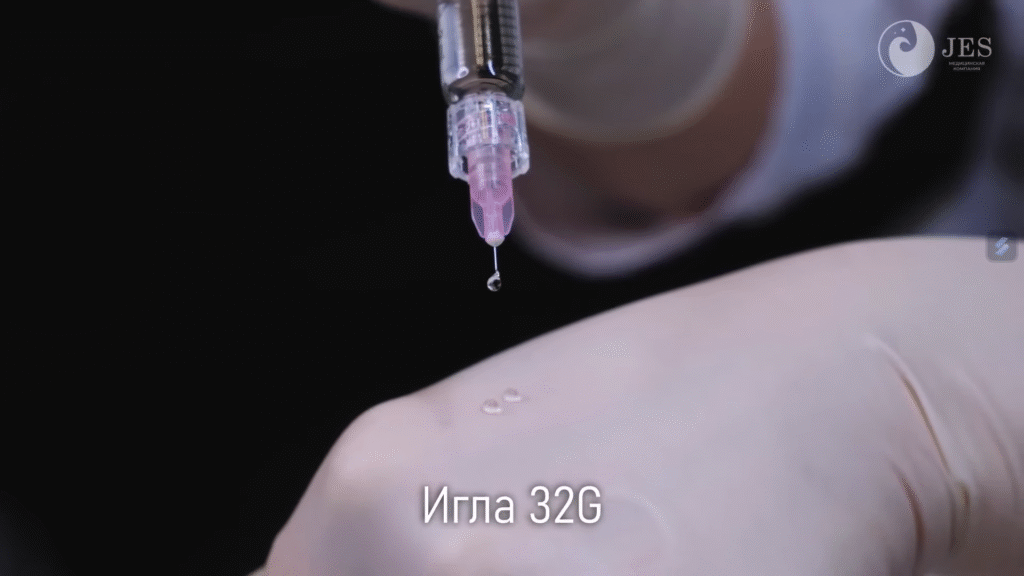 Những lưu ý khi dùng Karisma yêu cầu sử dụng kim tiêm 32G để tránh các sai sót kỹ thuật, minh chứng cho những lưu ý khi dùng Karisma theo chuẩn mực da liễu.