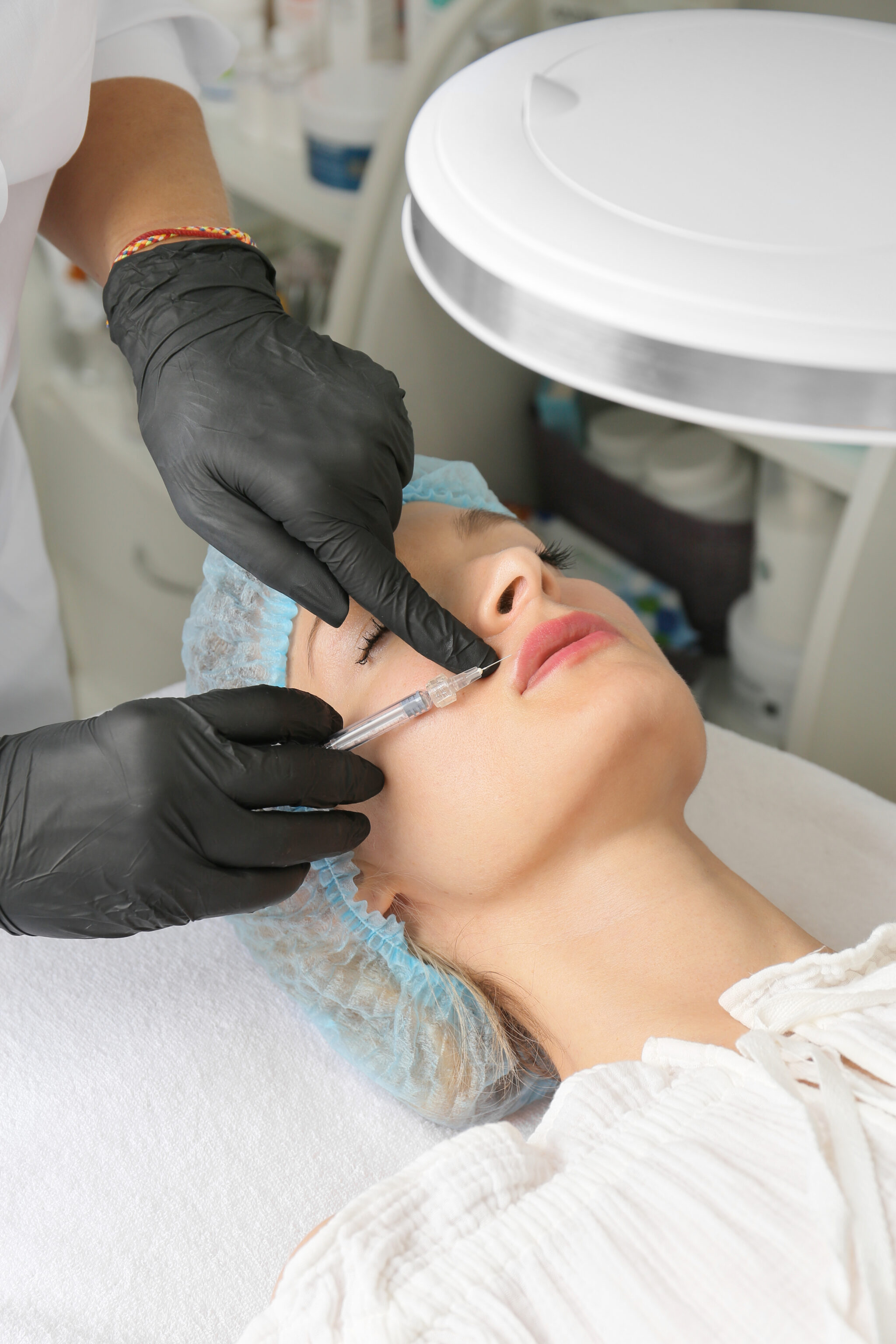 Filler không chỉ là từ khóa chính mà còn được kết hợp với filler, từ khóa phụ, nghiên cứu từ khóa kỹ lưỡng và chiến lược SEO hiện đại, mang lại giải pháp điều trị an toàn và hiệu quả.