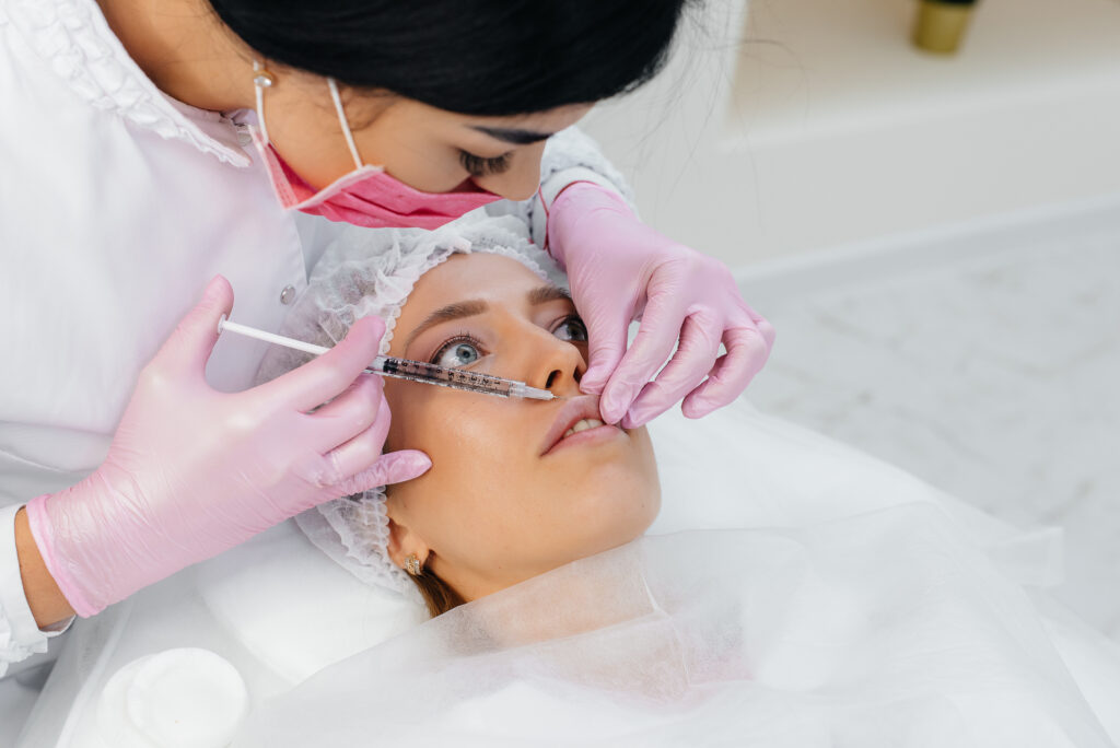 Minh họa quy trình tiêm filler Cần Thơ uy tín với tiêu chuẩn y khoa