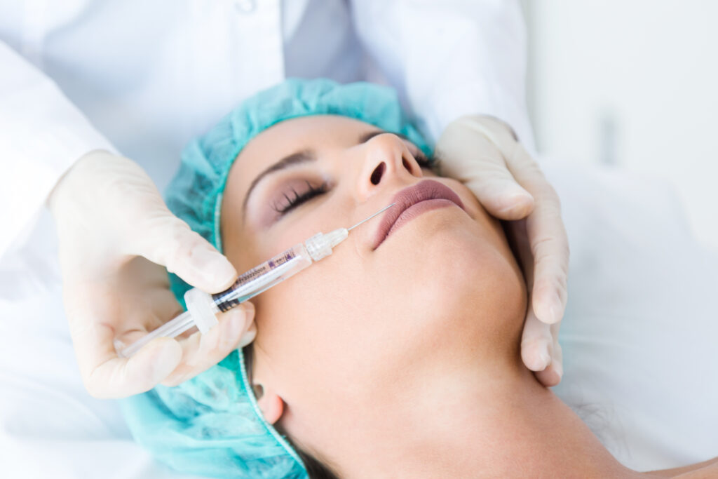 Ultherapy Maxpro 2025 – giải pháp công nghệ xóa nhăn tiên tiến, được áp dụng tại Lona Skin Lab