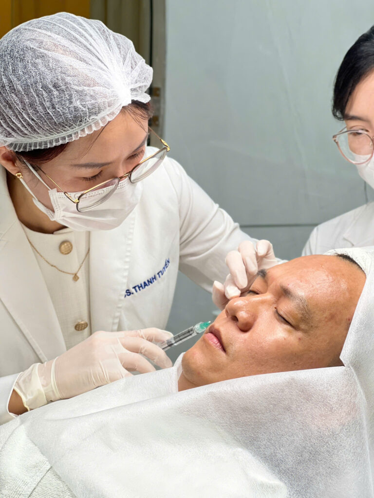 Biểu hiện viêm nền trong quá trình chăm sóc da mãn kinh
