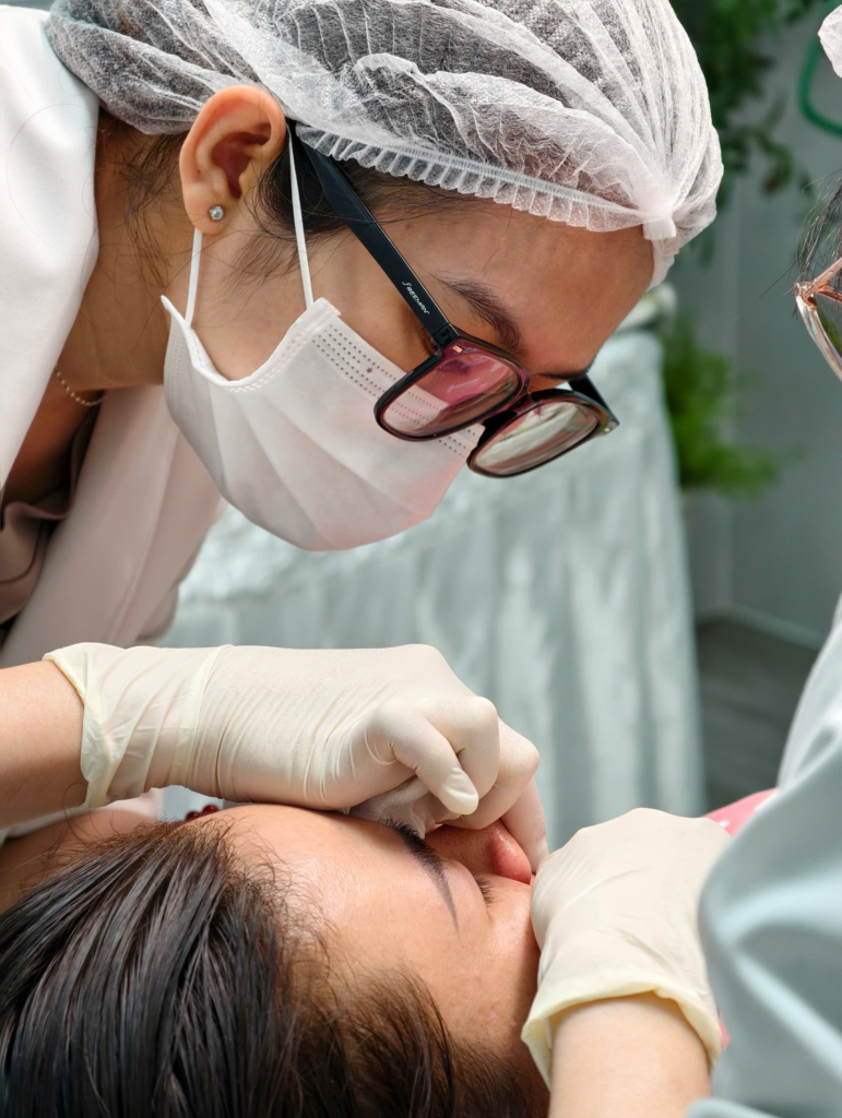 Đánh giá từ chuyên khoa, tiêm meso cùng phương pháp mesotherapy không chỉ cho thấy ưu điểm mesotherapy trong việc điều trị mà còn là phương pháp làm đẹp không xâm lấn tiên tiến giúp trẻ hóa da bền vững.