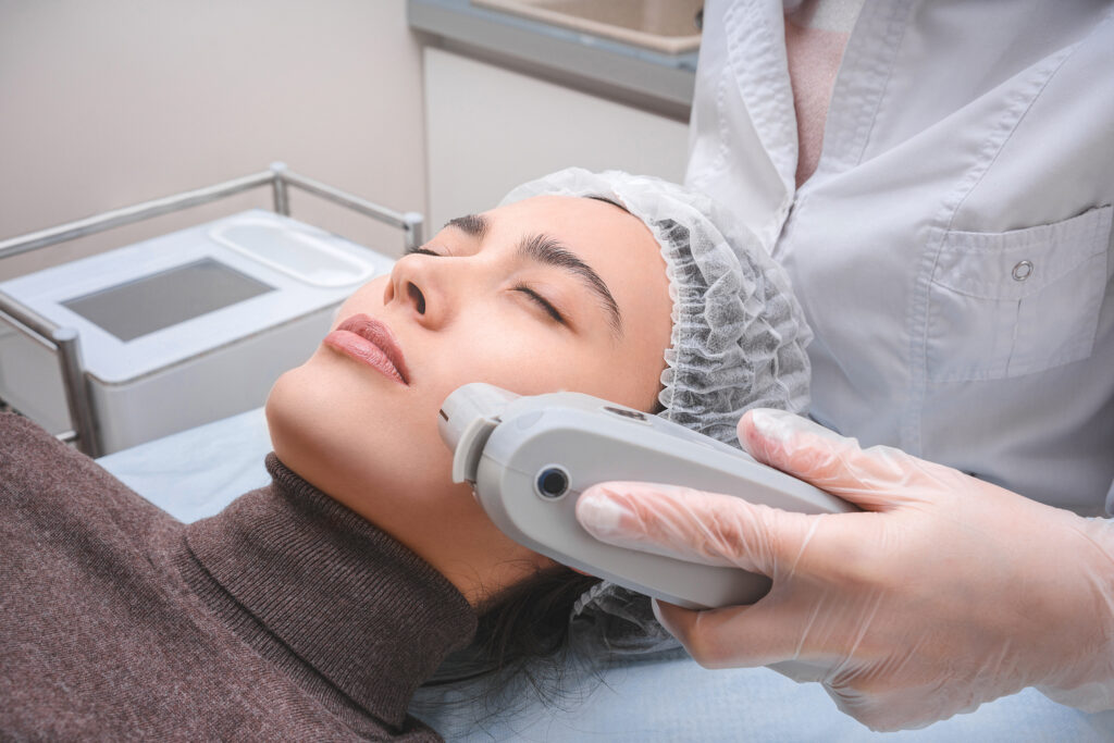 Quy trình HIFU nâng cơ trẻ hóa được chứng minh qua công nghệ HIFU tiên tiến, nâng cao khả năng trẻ hóa da, thực hiện nâng cơ không phẫu thuật và căng da mặt hiệu quả trong mỗi liệu trình.