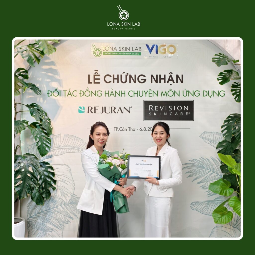 Lona Skin Lab chú trọng chuyển giao công nghệ – đào tạo chuyên môn – cập nhật phác đồ điều trị chuẩn quốc tế. 